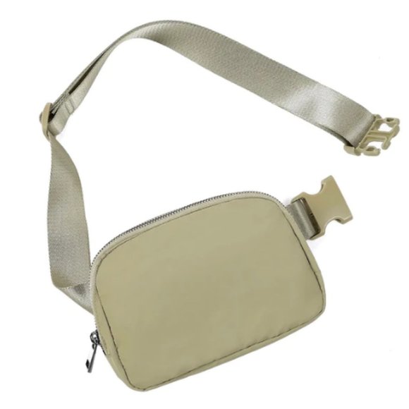 BELT BAG- OLIVE - Picture 1 of 4